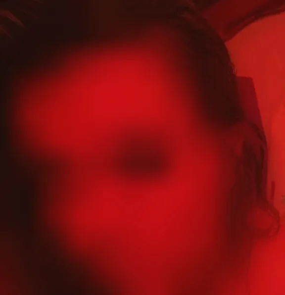 Amina, 30