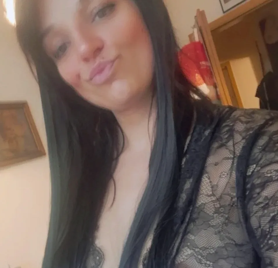 Wendy, 36